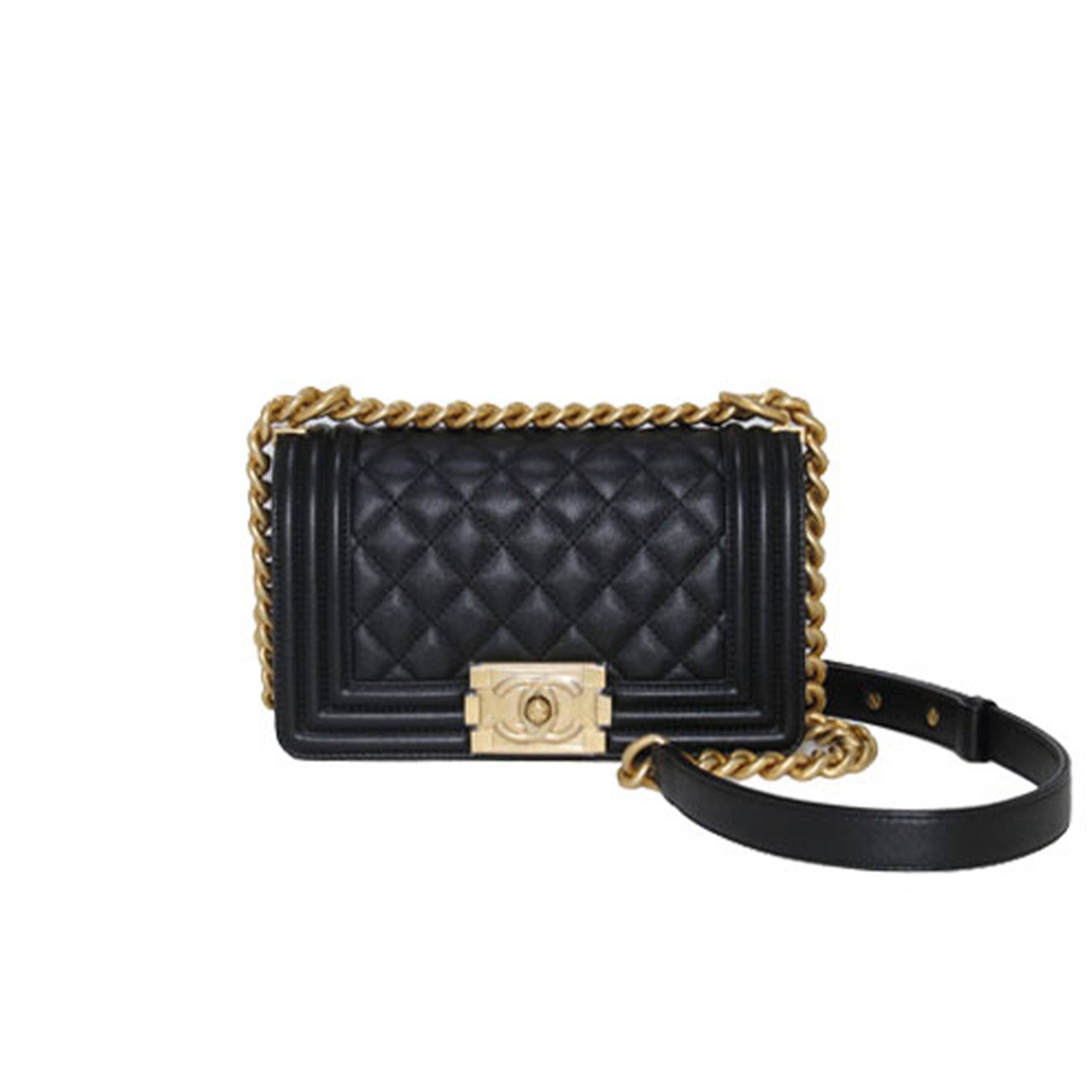 Ch*el small boy Ch*el handbag gold hardware a67085 y09876 94305 (20.5*12*8.5cm)